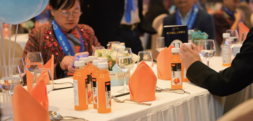 安徽鮮綠(lǜ)園果蔬飲料有(yǒu)限公司三大(dà)生(shēng)産基地(dì)以及華南(nán)銷售中心